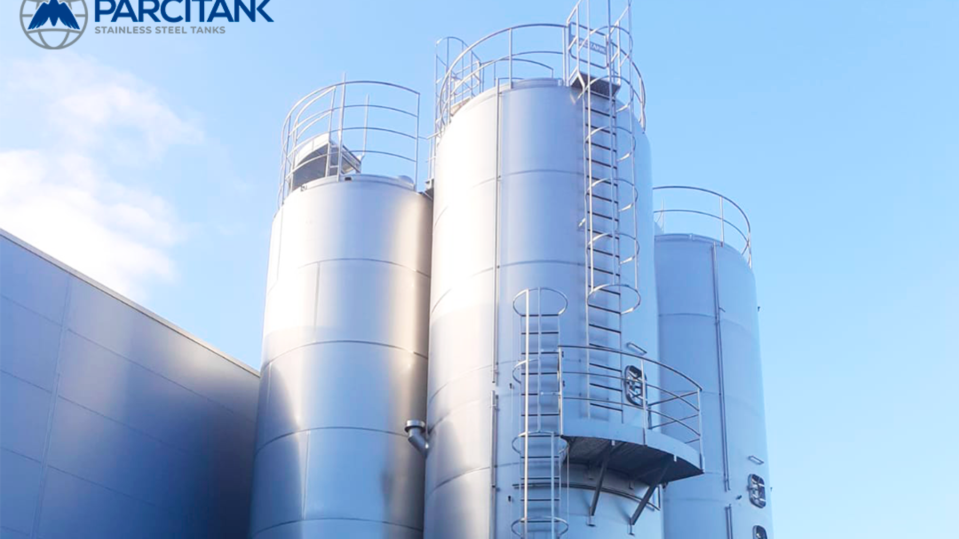 Parcitank diseña, fabrica e instala nuevos depósitos para granzas plásticas